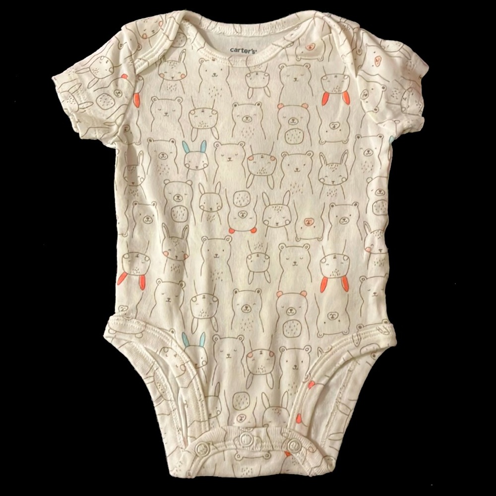 I’m selling a 3 month old white,black and pink bodysuit for Carter’s.